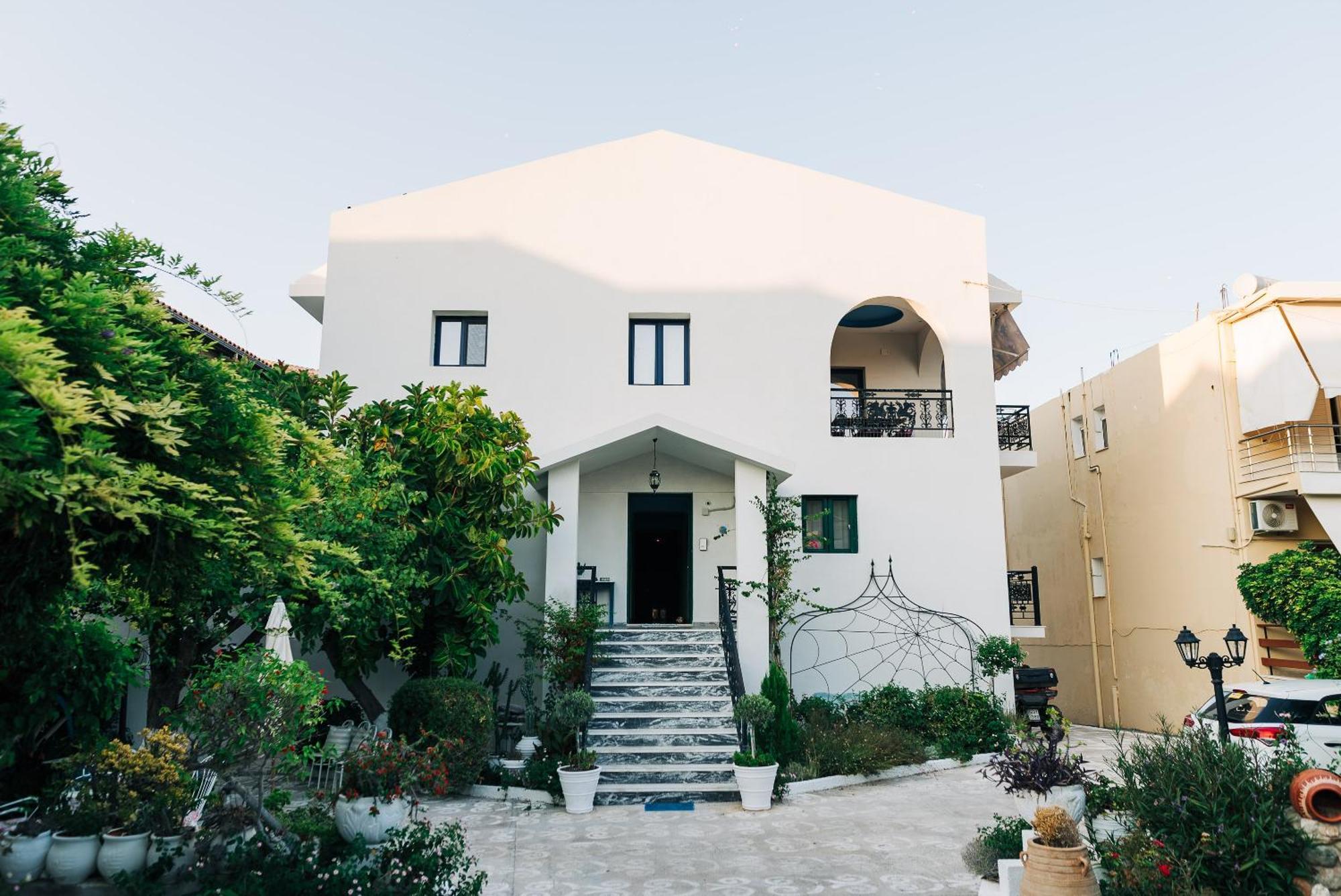 Alisaxni Studios Αργάσι Εξωτερικό φωτογραφία